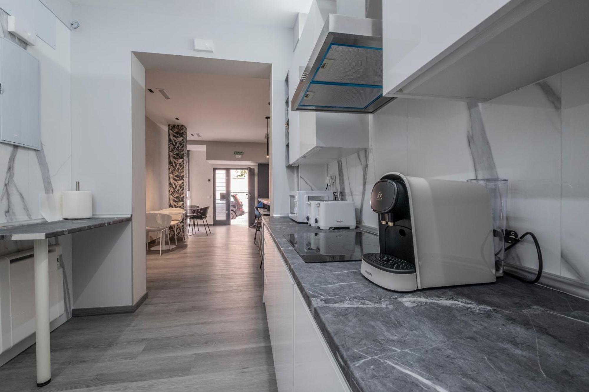 Madrid Modern Apartment Exterior photo